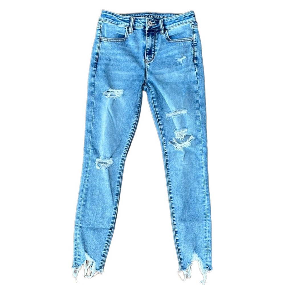 American Eagle Next Level Stretch Distressed Ripped Chewed Hem Short Jeans